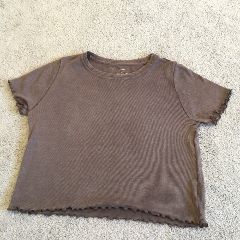 Aerie top